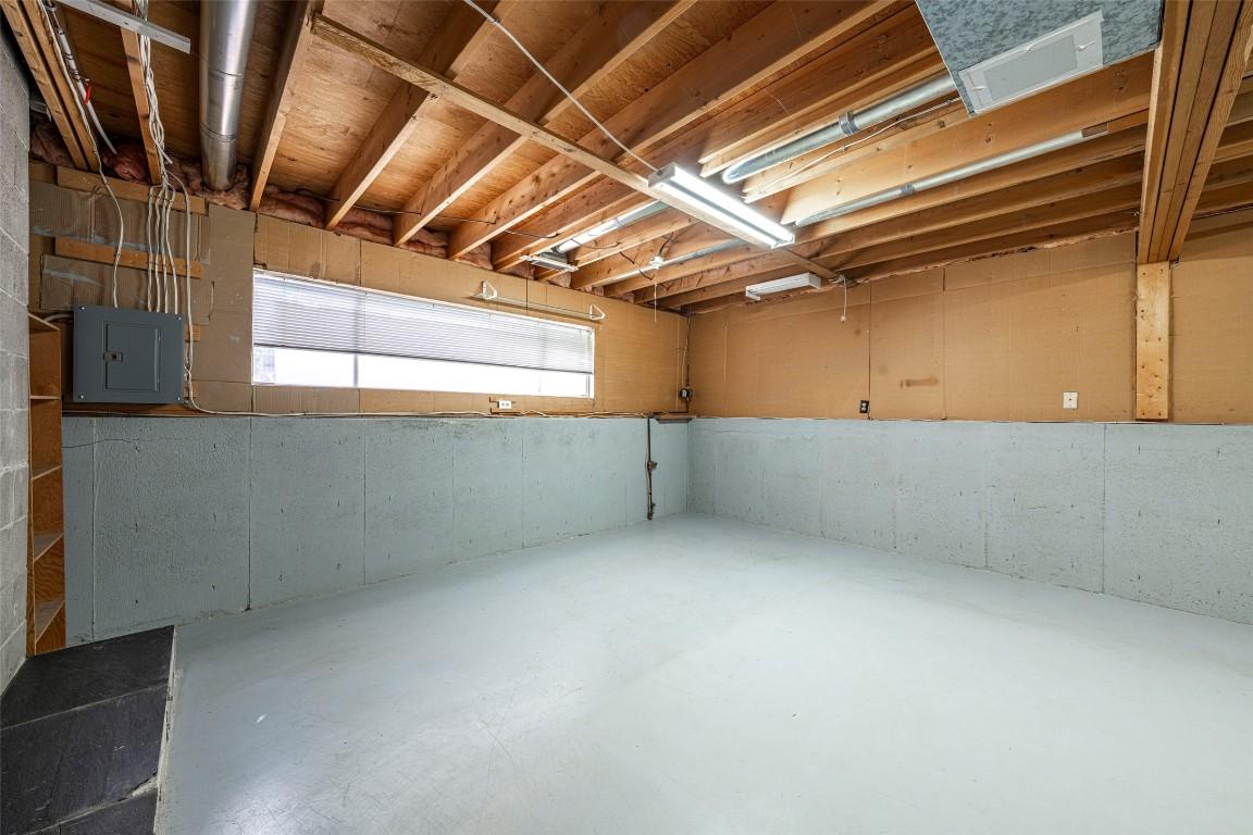 









9742


Park

Lane,
Lavington,




BC
V1B 3E5


