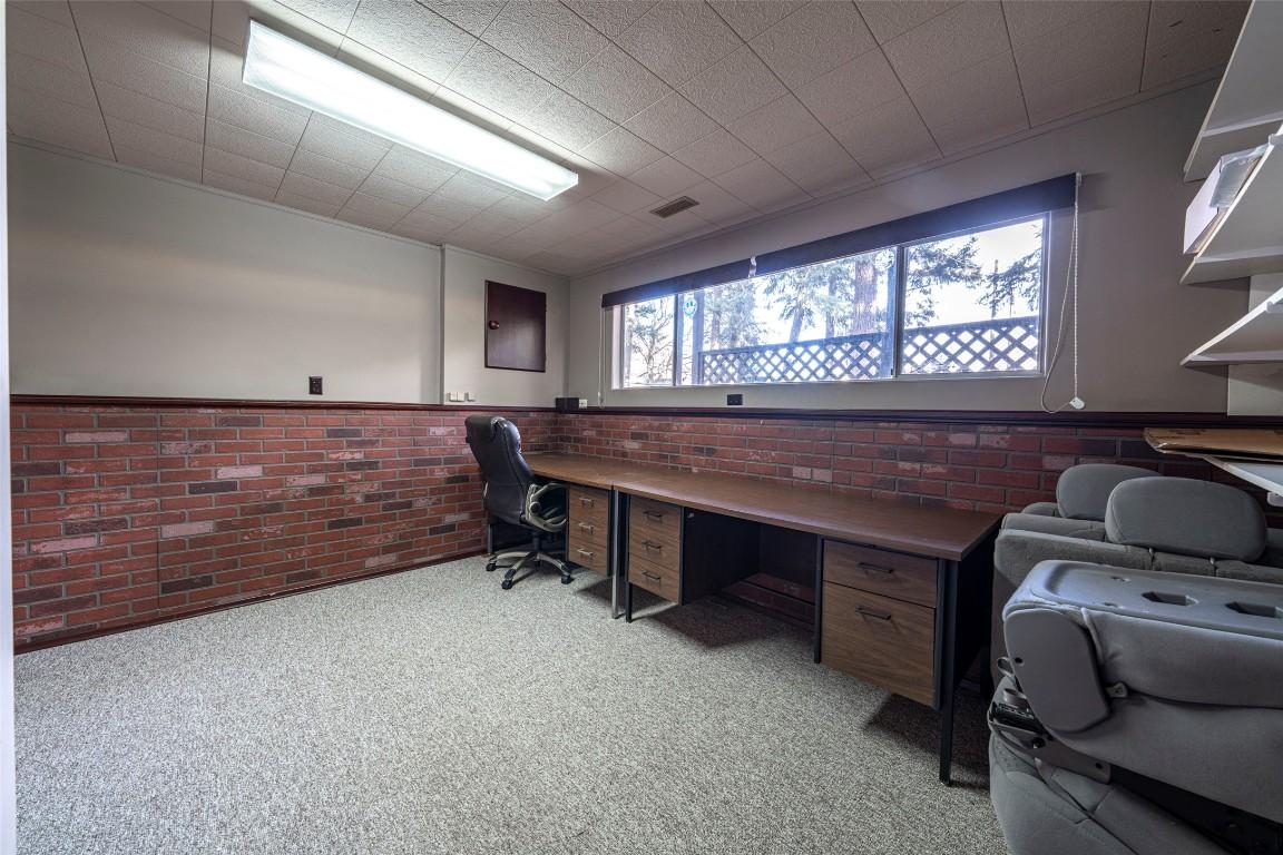 









9742


Park

Lane,
Lavington,




BC
V1B 3E5

