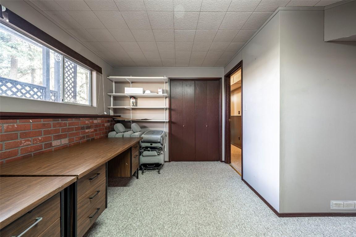 









9742


Park

Lane,
Lavington,




BC
V1B 3E5

