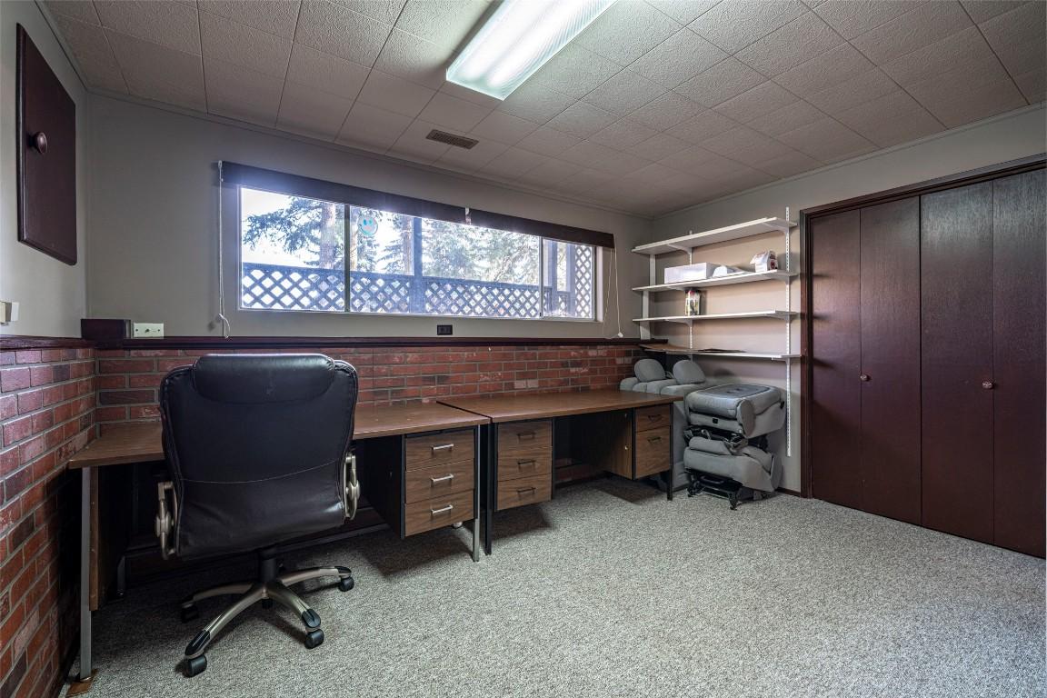 









9742


Park

Lane,
Lavington,




BC
V1B 3E5

