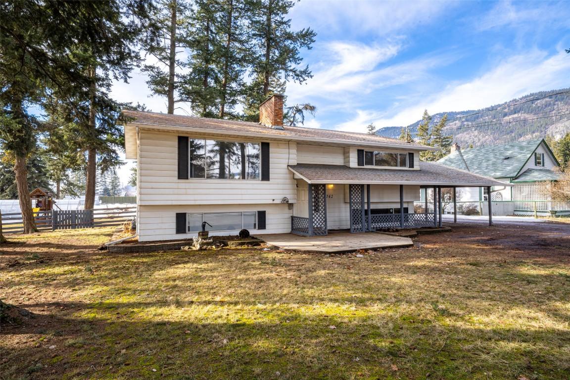 









9742


Park

Lane,
Lavington,




BC
V1B 3E5

