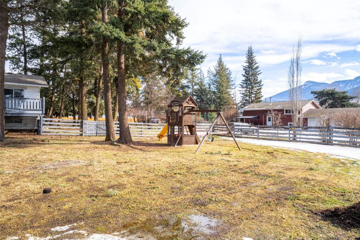 









9742


Park

Lane,
Lavington,




BC
V1B 3E5

