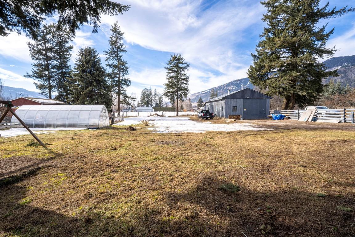 









9742


Park

Lane,
Lavington,




BC
V1B 3E5

