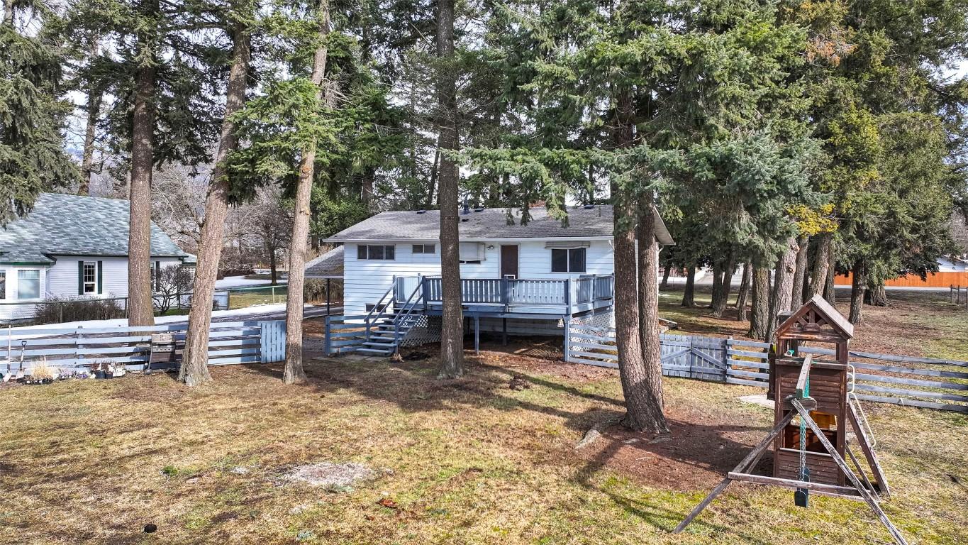 









9742


Park

Lane,
Lavington,




BC
V1B 3E5

