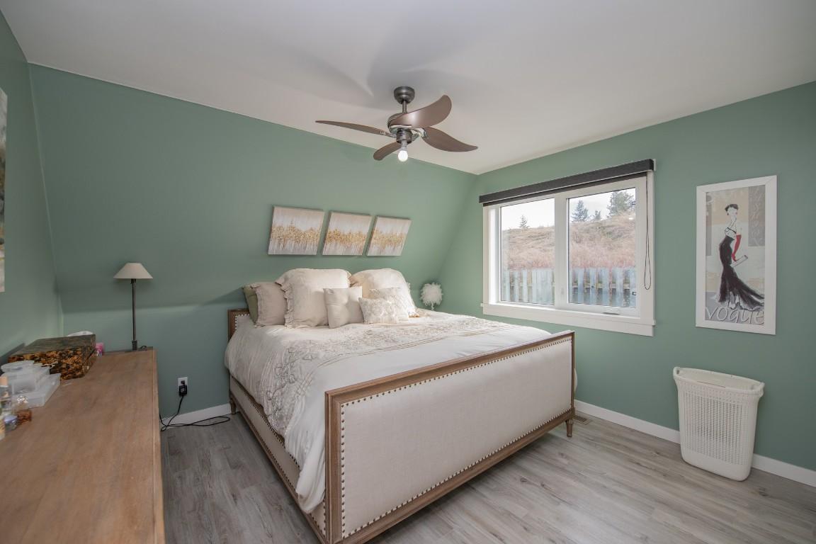 









682


Cougar

Street,
Vernon,




BC
V1H 2A1

