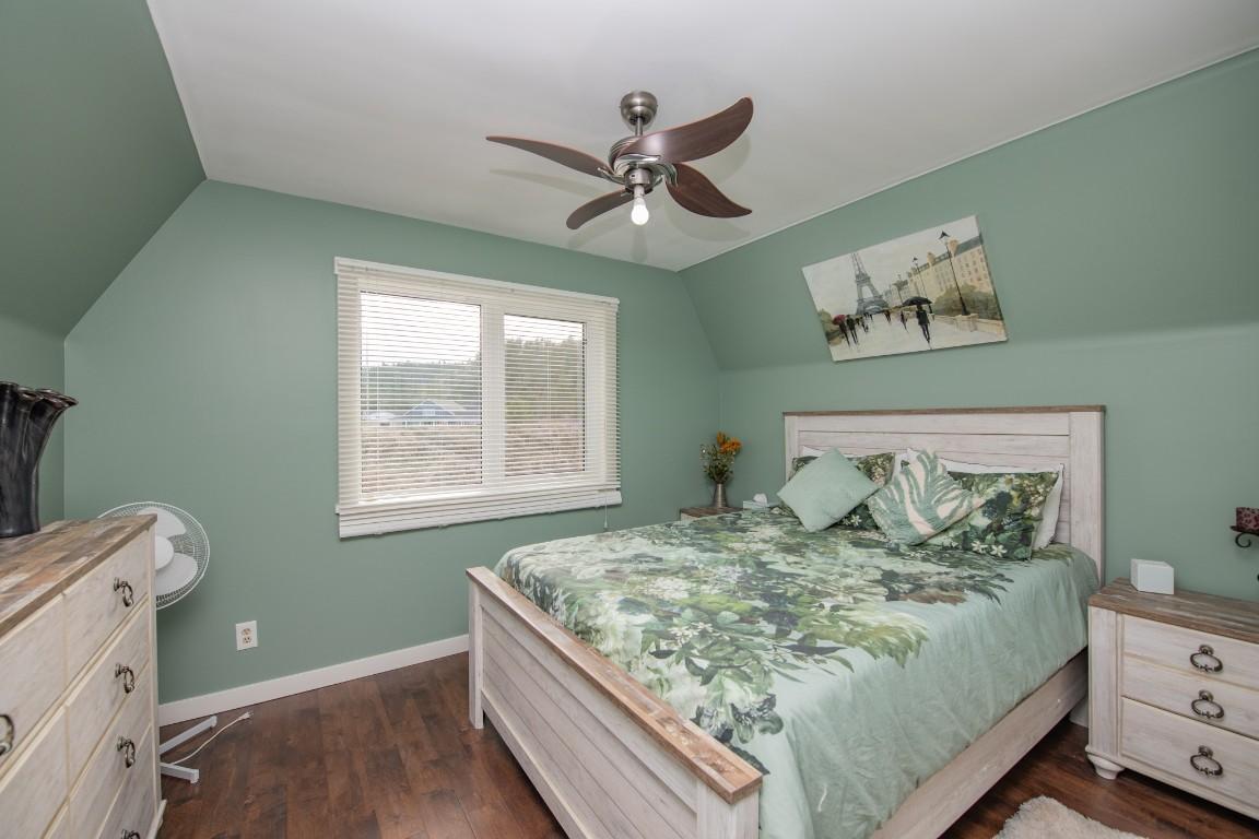 









682


Cougar

Street,
Vernon,




BC
V1H 2A1

