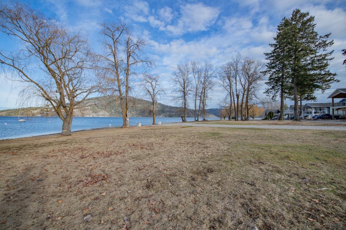 









682


Cougar

Street,
Vernon,




BC
V1H 2A1

