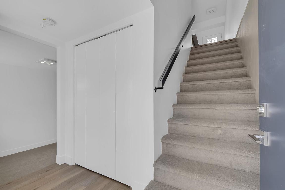 









3642


Mission Springs

Drive, 102C,
Kelowna,




BC
V1W 0E1

