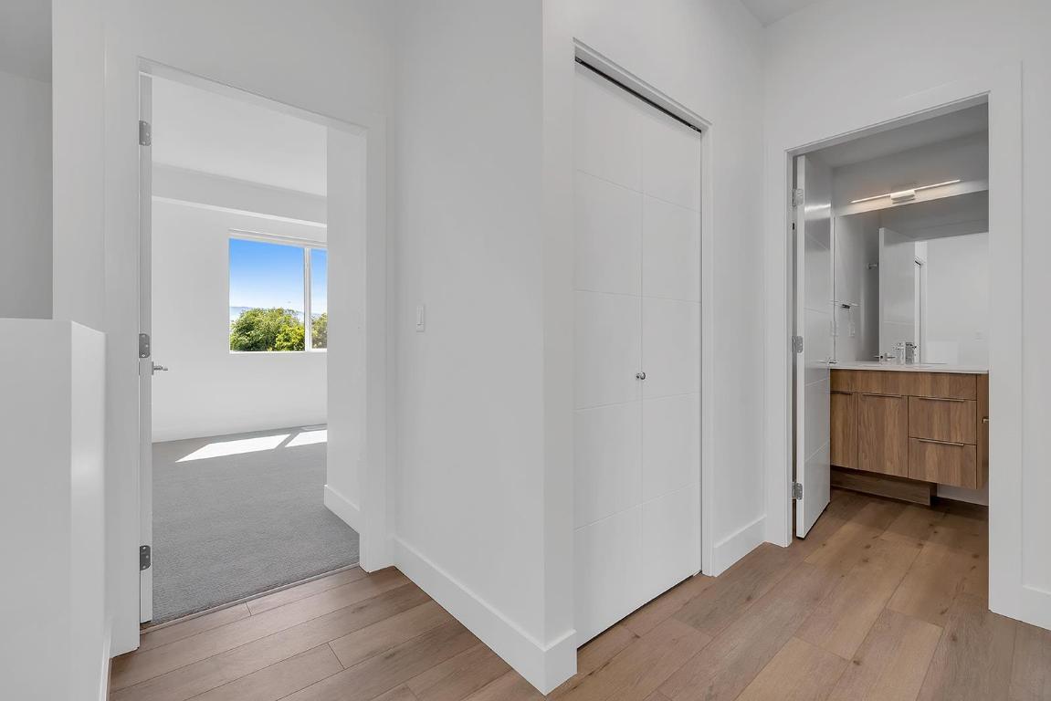 









3642


Mission Springs

Drive, 102C,
Kelowna,




BC
V1W 0E1

