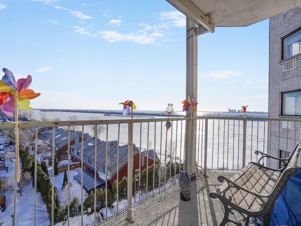 









7680


Boul. Marie-Victorin

, 919,
Brossard,




QC
J4W3L2

