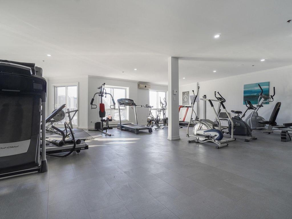 









7680


Boul. Marie-Victorin

, 919,
Brossard,




QC
J4W3L2

