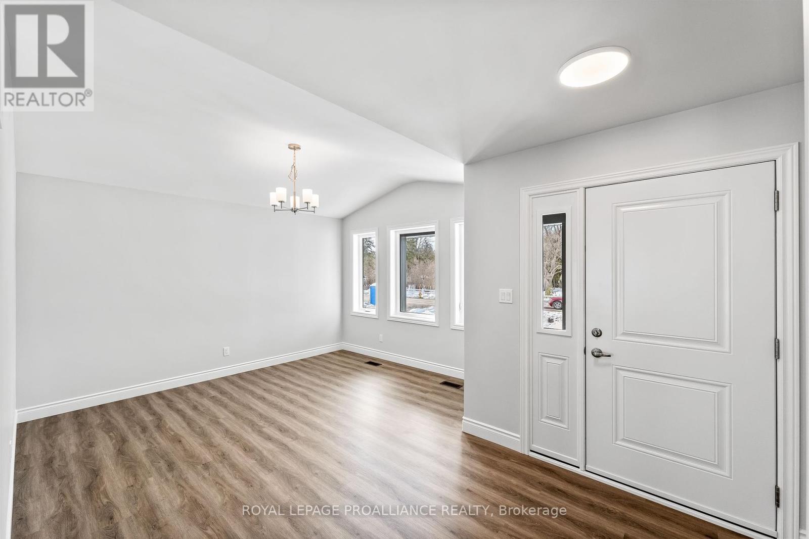 












190 HOMEWOOD AVENUE

,
Trent Hills (Hastings),




Ontario
K0L1Y0

