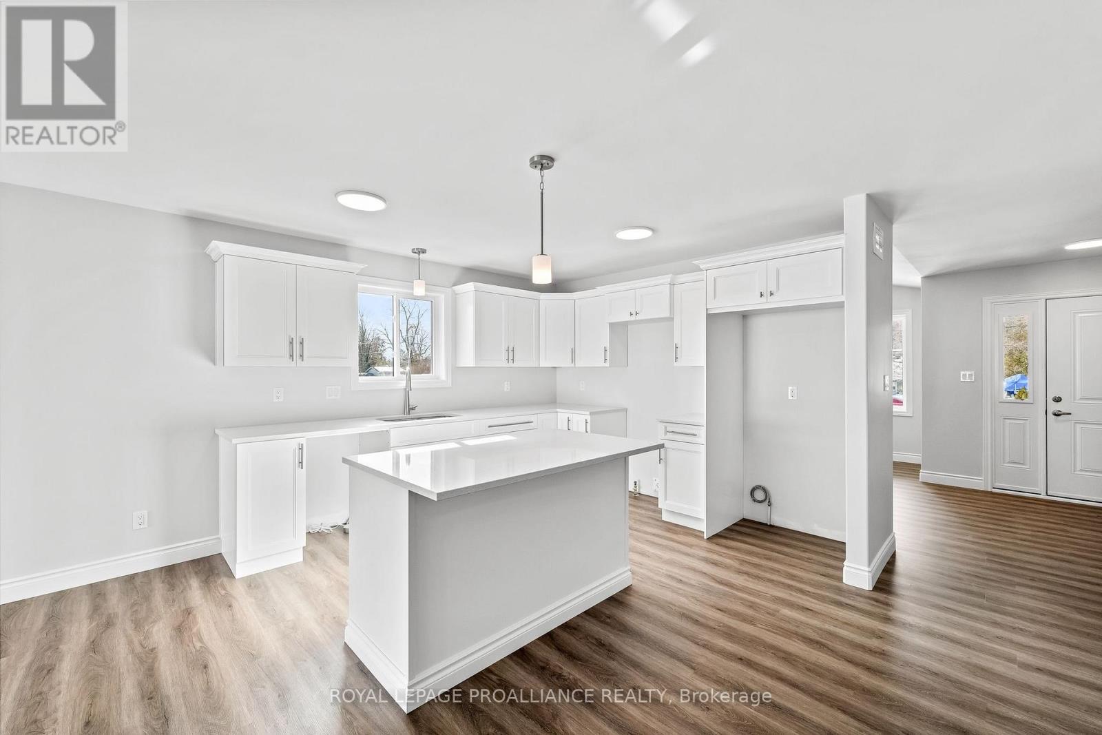 












190 HOMEWOOD AVENUE

,
Trent Hills (Hastings),




Ontario
K0L1Y0

