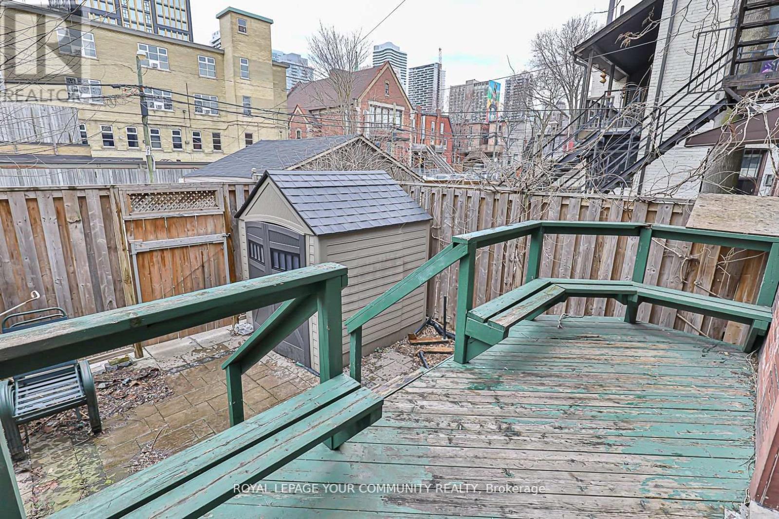 












106A PEMBROKE STREET

,
Toronto,




Ontario
M5A2N8

