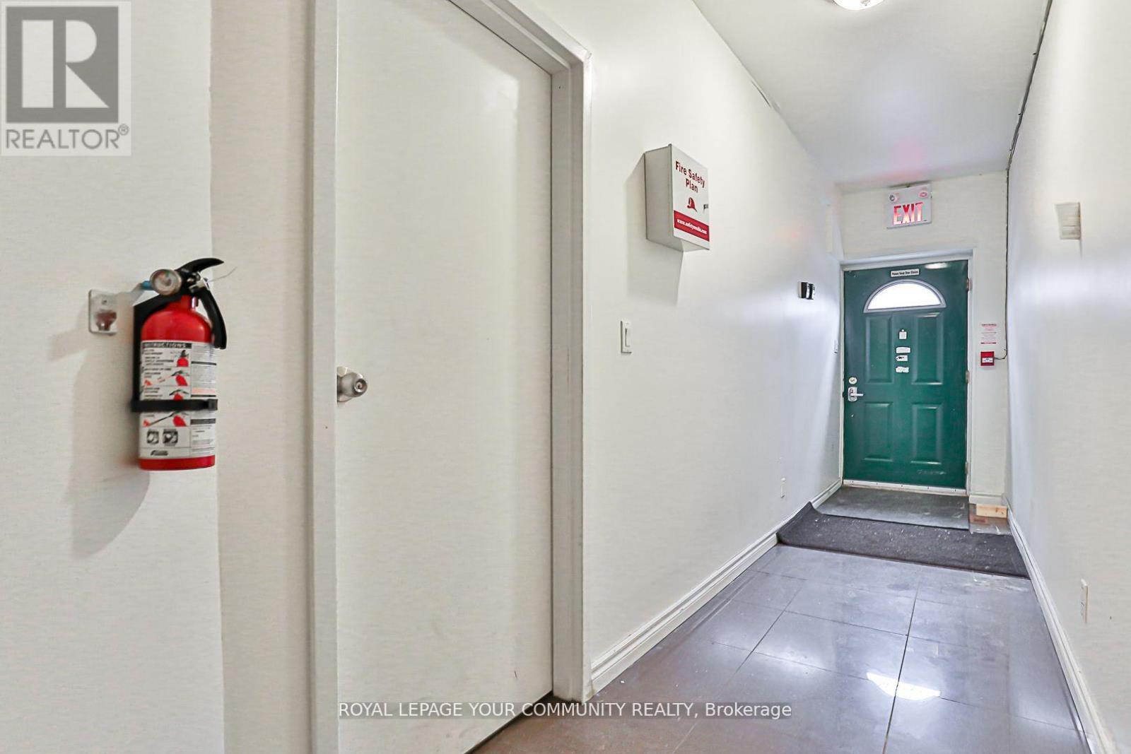 












106A PEMBROKE STREET

,
Toronto,




Ontario
M5A2N8

