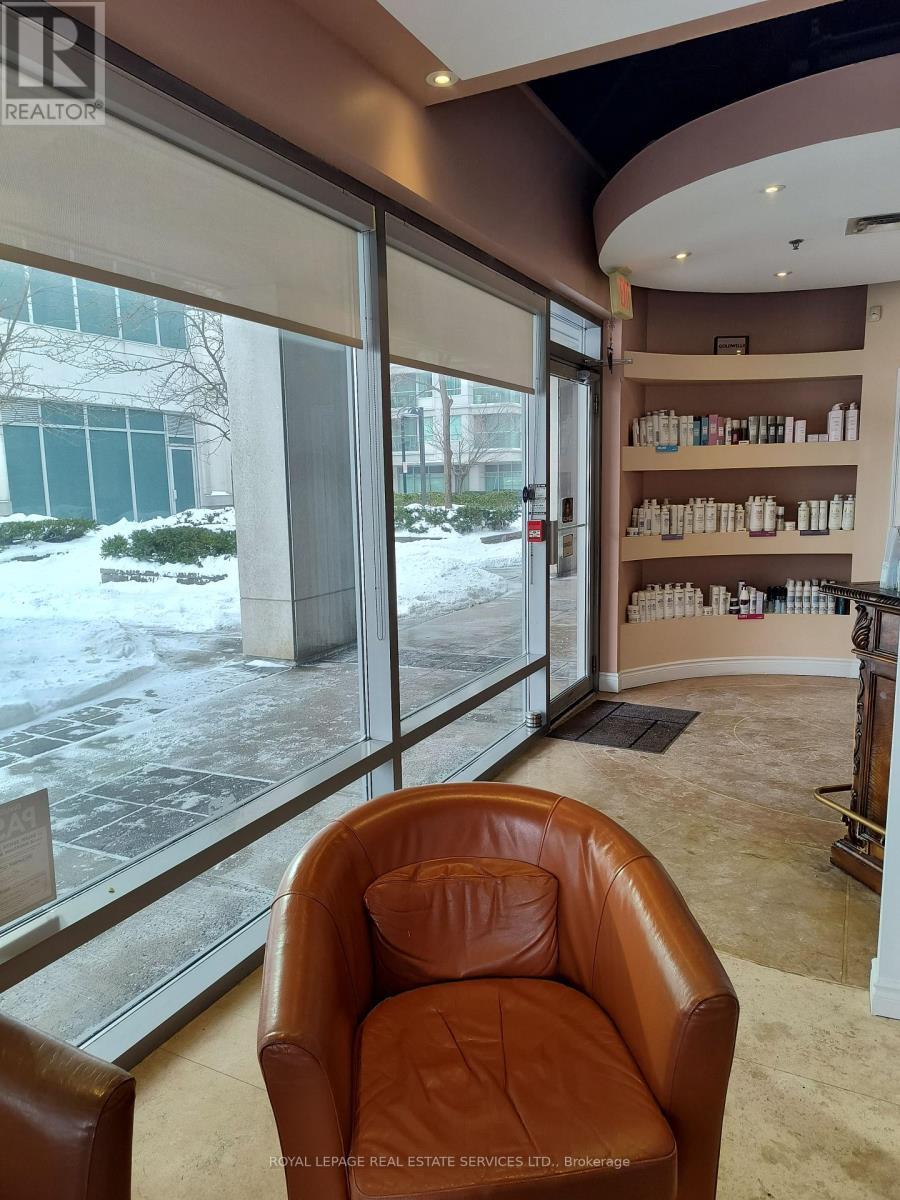












F - 12 HARRISON GARDENS BOULEVARD

,
Toronto,




Ontario
M2N7K6

