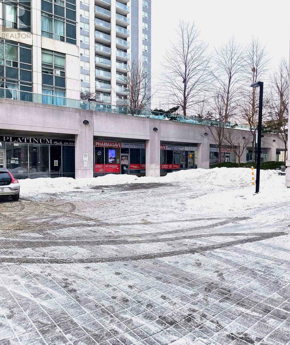 












F - 12 HARRISON GARDENS BOULEVARD

,
Toronto,




Ontario
M2N7K6

