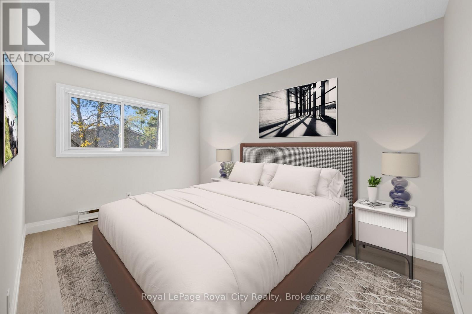 












165 - 2050 UPPER MIDDLE ROAD

,
Burlington (Brant Hills),




Ontario
L7P3R9

