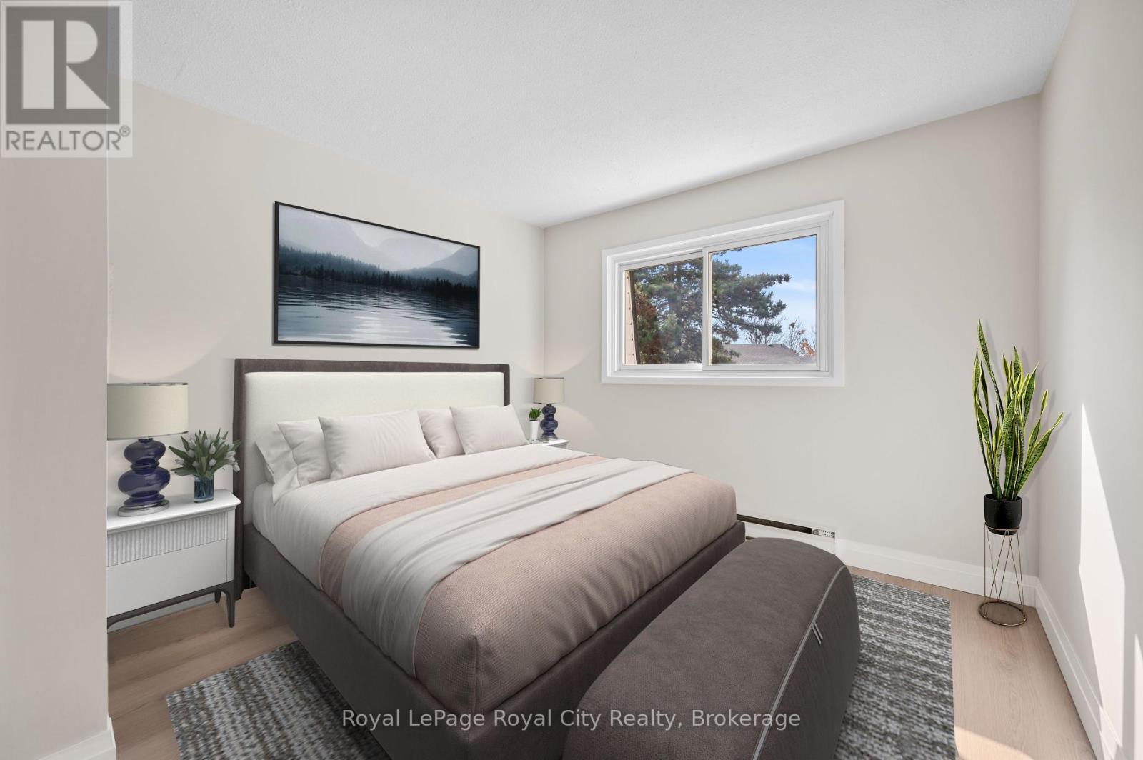












165 - 2050 UPPER MIDDLE ROAD

,
Burlington (Brant Hills),




Ontario
L7P3R9

