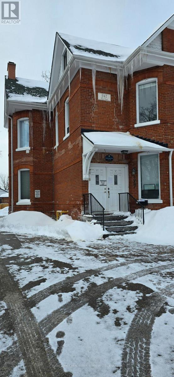 












247 MAIN STREET N

,
Brampton,




Ontario
L6X1N3

