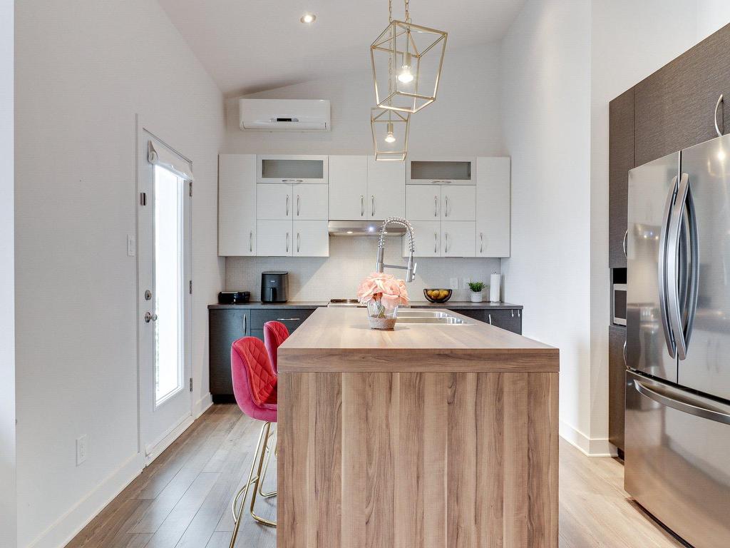 









24


Rg Point-du-Jour N.

,
L'Assomption,




QC
J5W1C1

