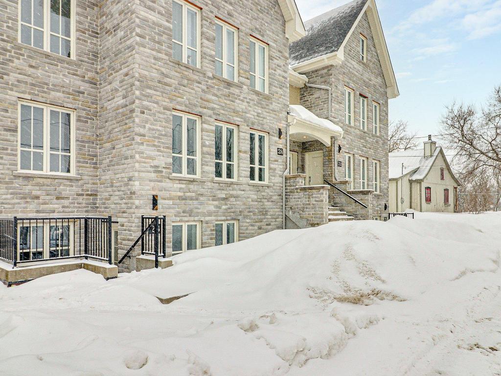 









24


Rg Point-du-Jour N.

,
L'Assomption,




QC
J5W1C1

