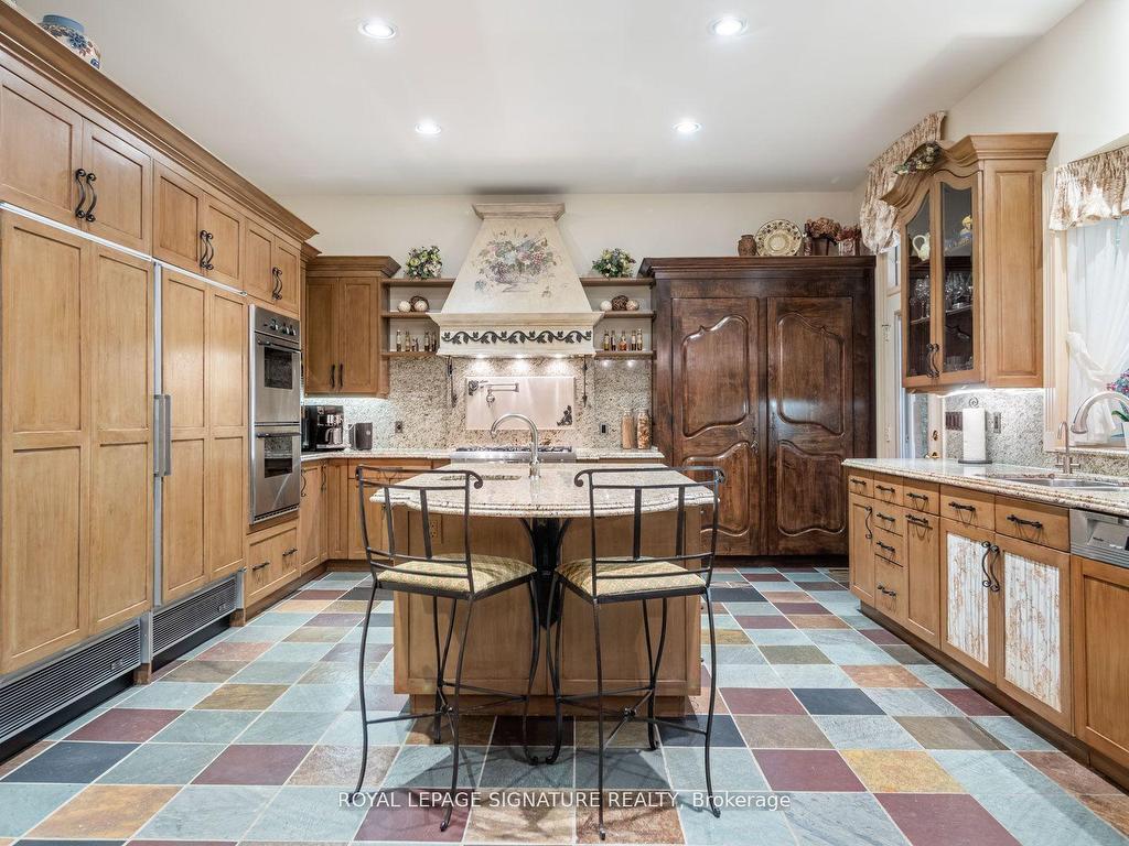 









51


Renaissance

Court,
Vaughan,




ON
L4J 7W4

