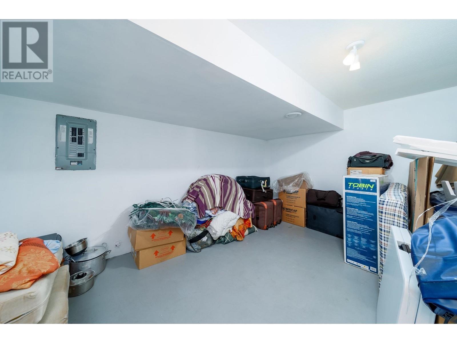 












2066 Rosefield Drive

,
West Kelowna,




British Columbia
V1Z3Y8

