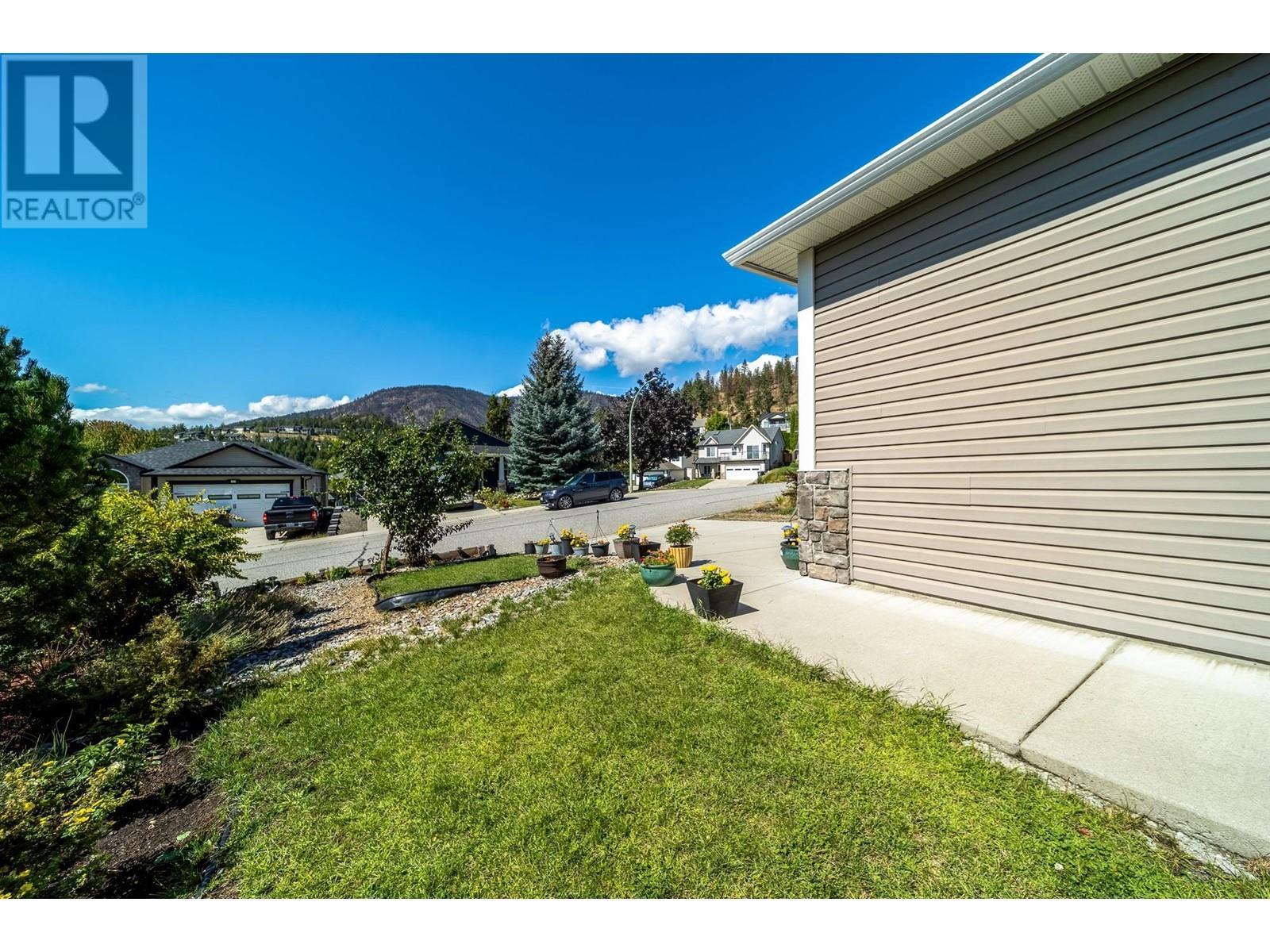












2066 Rosefield Drive

,
West Kelowna,




British Columbia
V1Z3Y8

