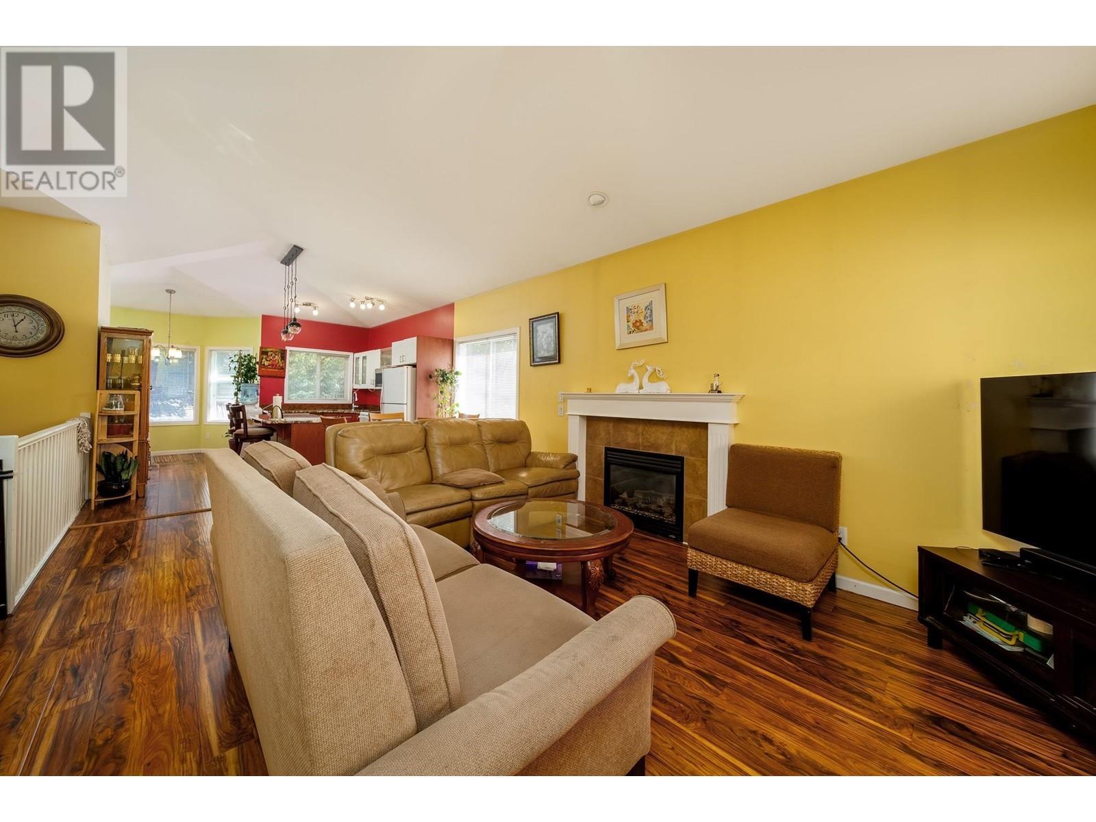 












2066 Rosefield Drive

,
West Kelowna,




British Columbia
V1Z3Y8

