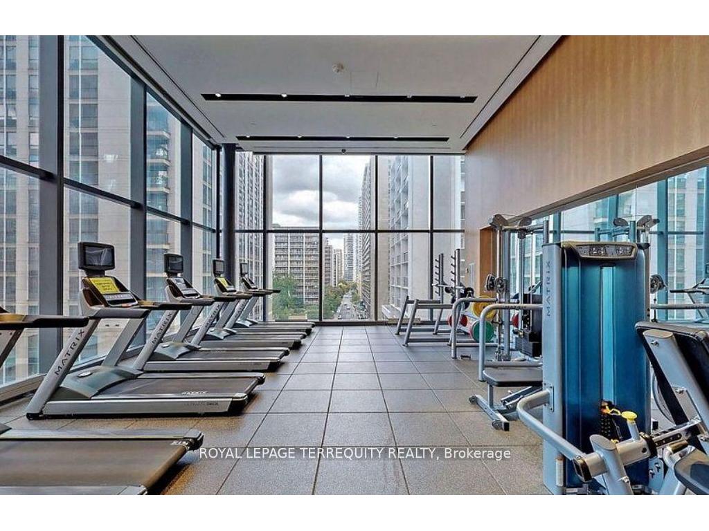 









7


Grenville

Street West, 3702,
Toronto,




ON
M4Y 0E9


