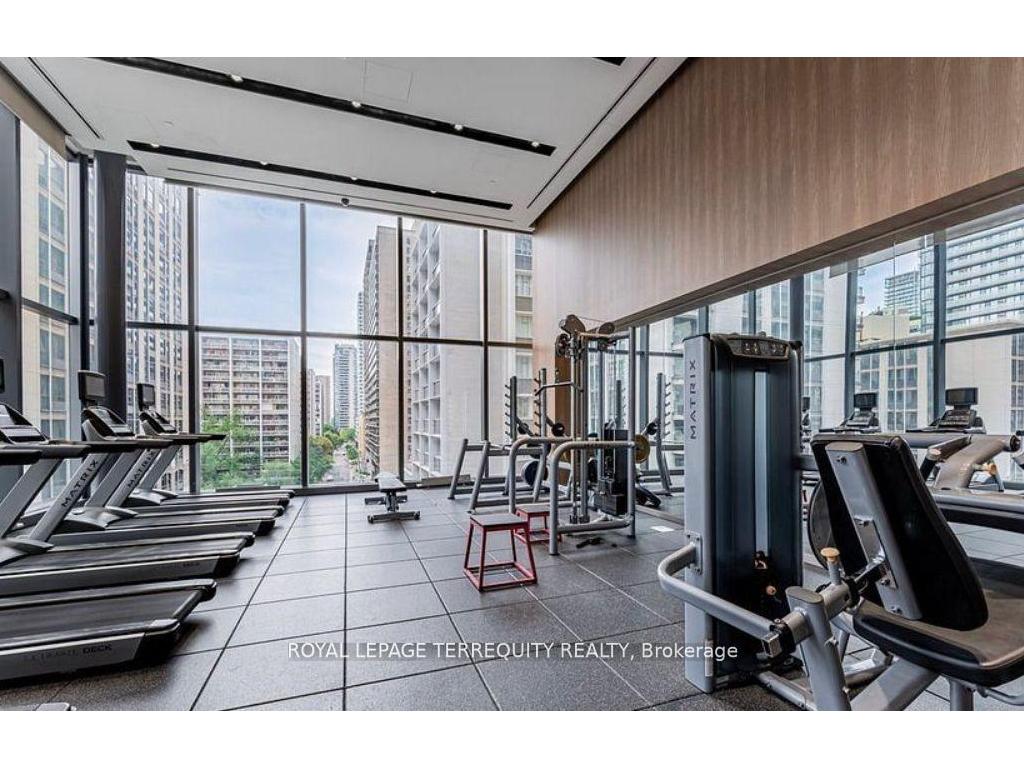 









7


Grenville

Street West, 3702,
Toronto,




ON
M4Y 0E9

