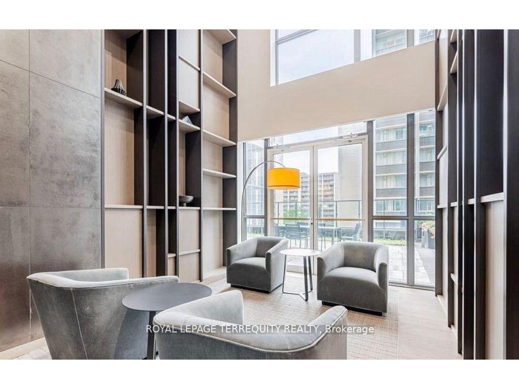 









7


Grenville

Street West, 3702,
Toronto,




ON
M4Y 0E9

