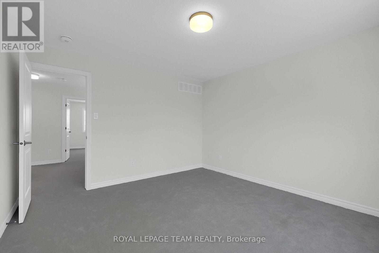 












653 PERSIMMON WAY

,
Ottawa,




Ontario
K1W0T3

