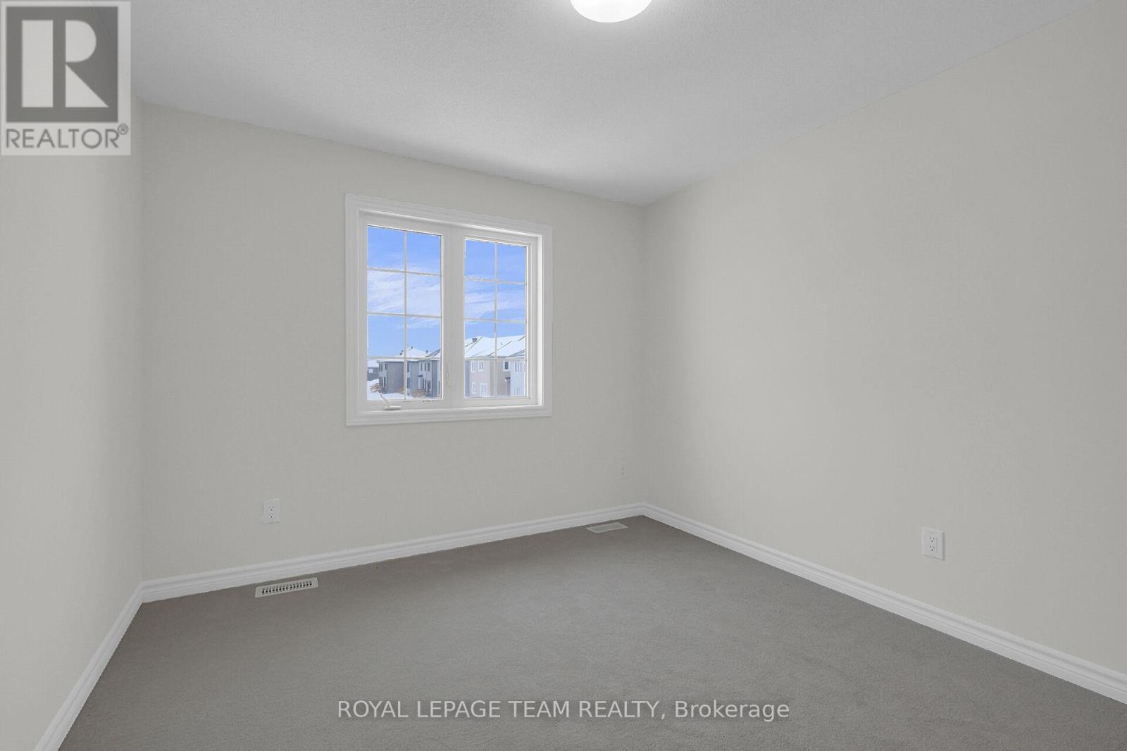 












653 PERSIMMON WAY

,
Ottawa,




Ontario
K1W0T3

