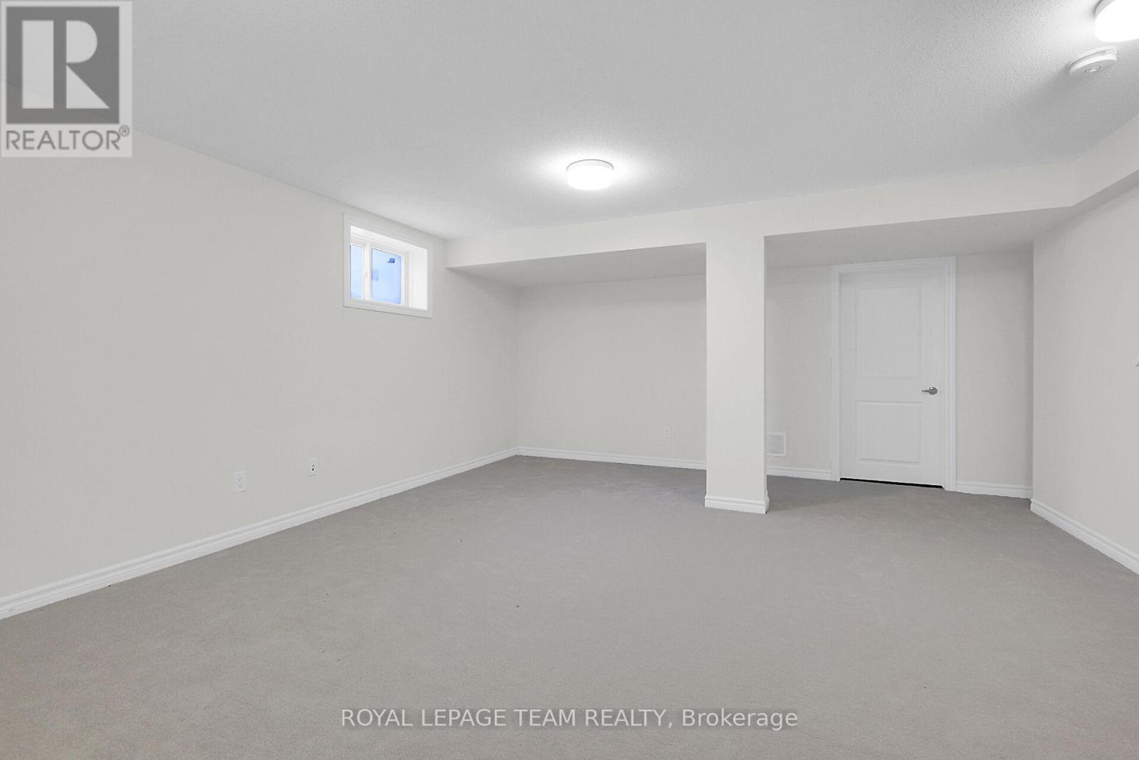 












653 PERSIMMON WAY

,
Ottawa,




Ontario
K1W0T3

