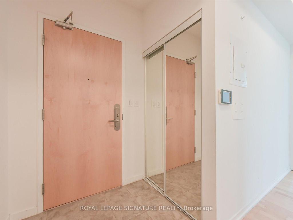 









55


Bremner

Boulevard, 3007,
Toronto,




ON
M5J 0A6

