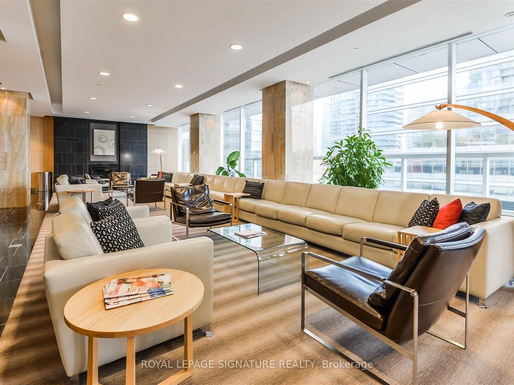 









55


Bremner

Boulevard, 3007,
Toronto,




ON
M5J 0A6

