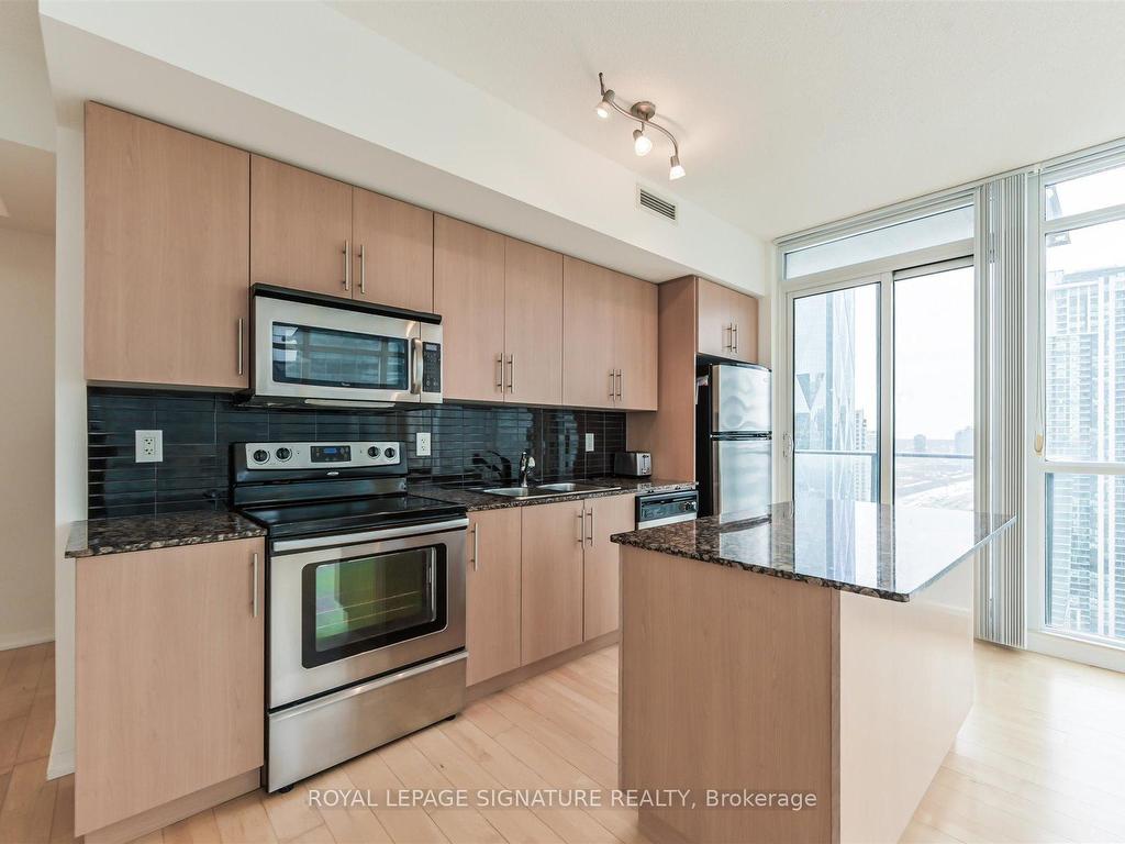 









55


Bremner

Boulevard, 3007,
Toronto,




ON
M5J 0A6


