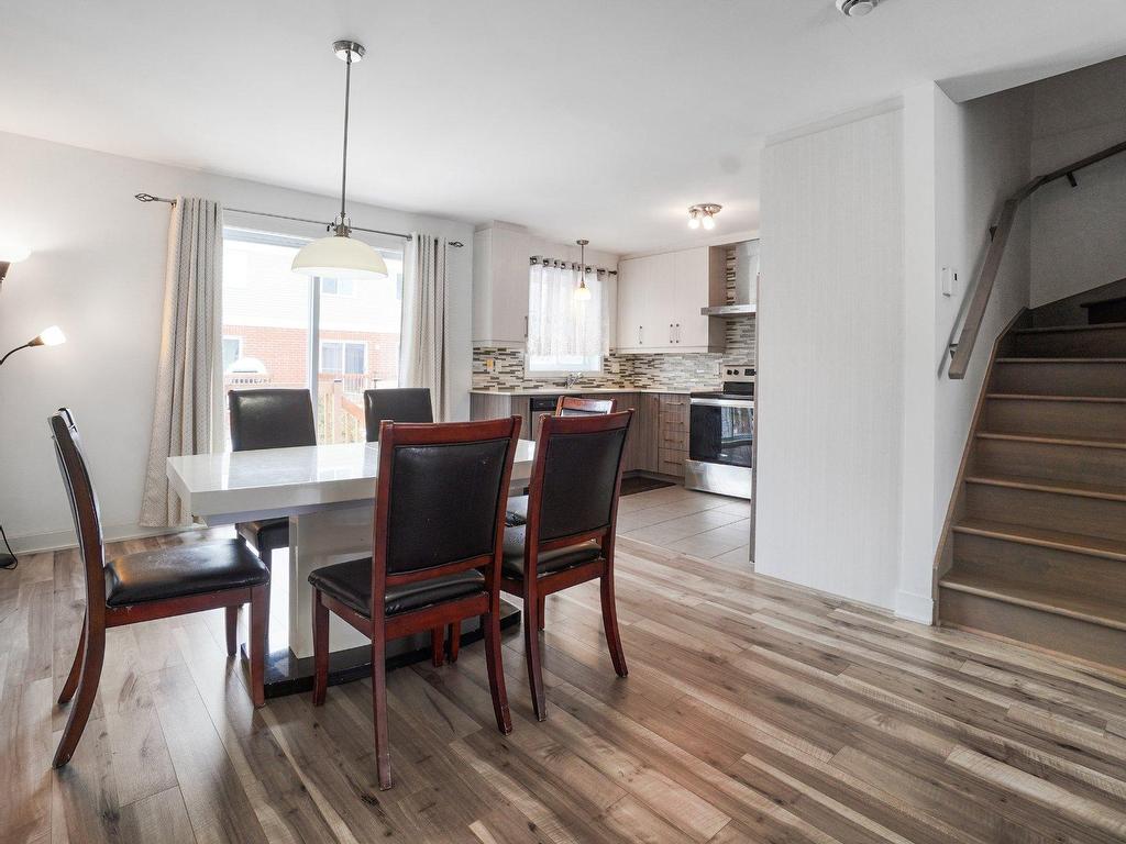 









2612


Av. de la Gare

,
Mascouche,




QC
J7K0X1


