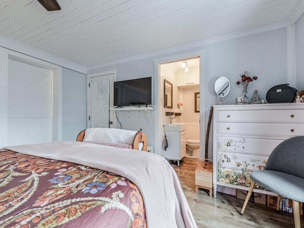 









15


Rue Francine

,
Saint-Jean-sur-Richelieu,




QC
J2W1N6

