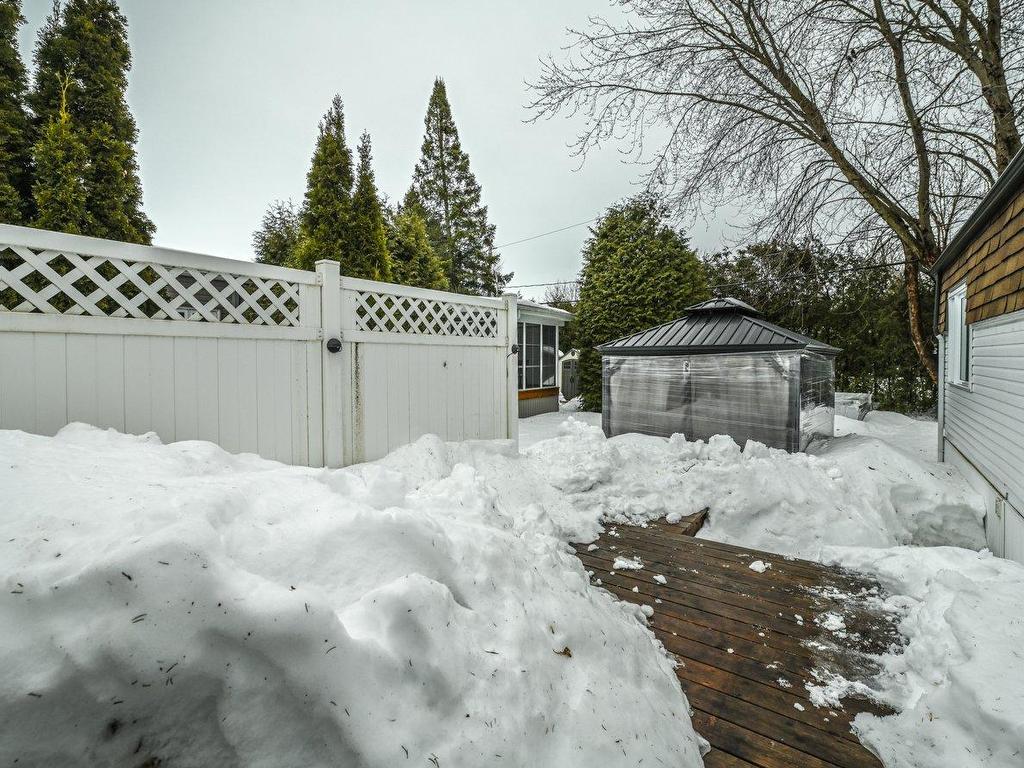 









15


Rue Francine

,
Saint-Jean-sur-Richelieu,




QC
J2W1N6

