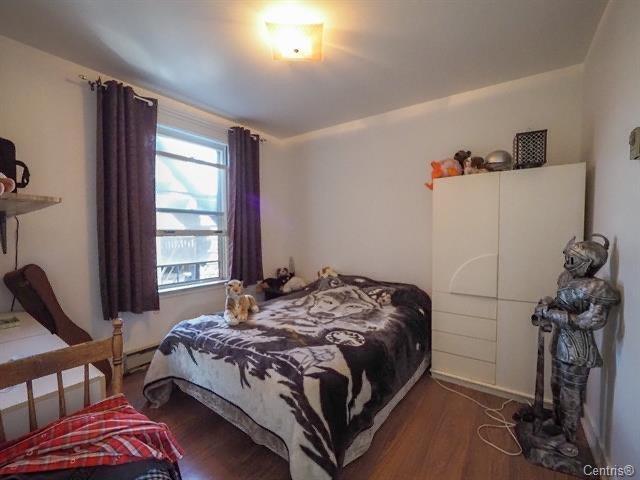









238

 - 238A


Rue Notre-Dame E.

,
Trois-Rivières,




QC
G8T4B7


