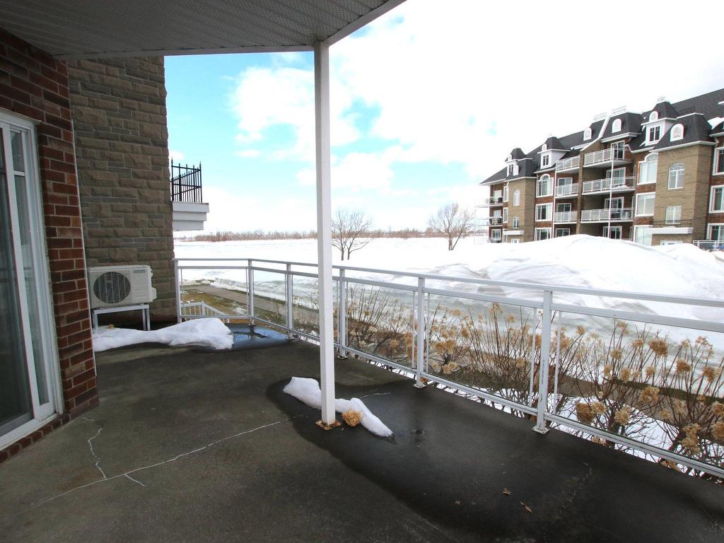 









9000


Rue des Roselieres

, 3,
Brossard,




QC
J4X2Y4

