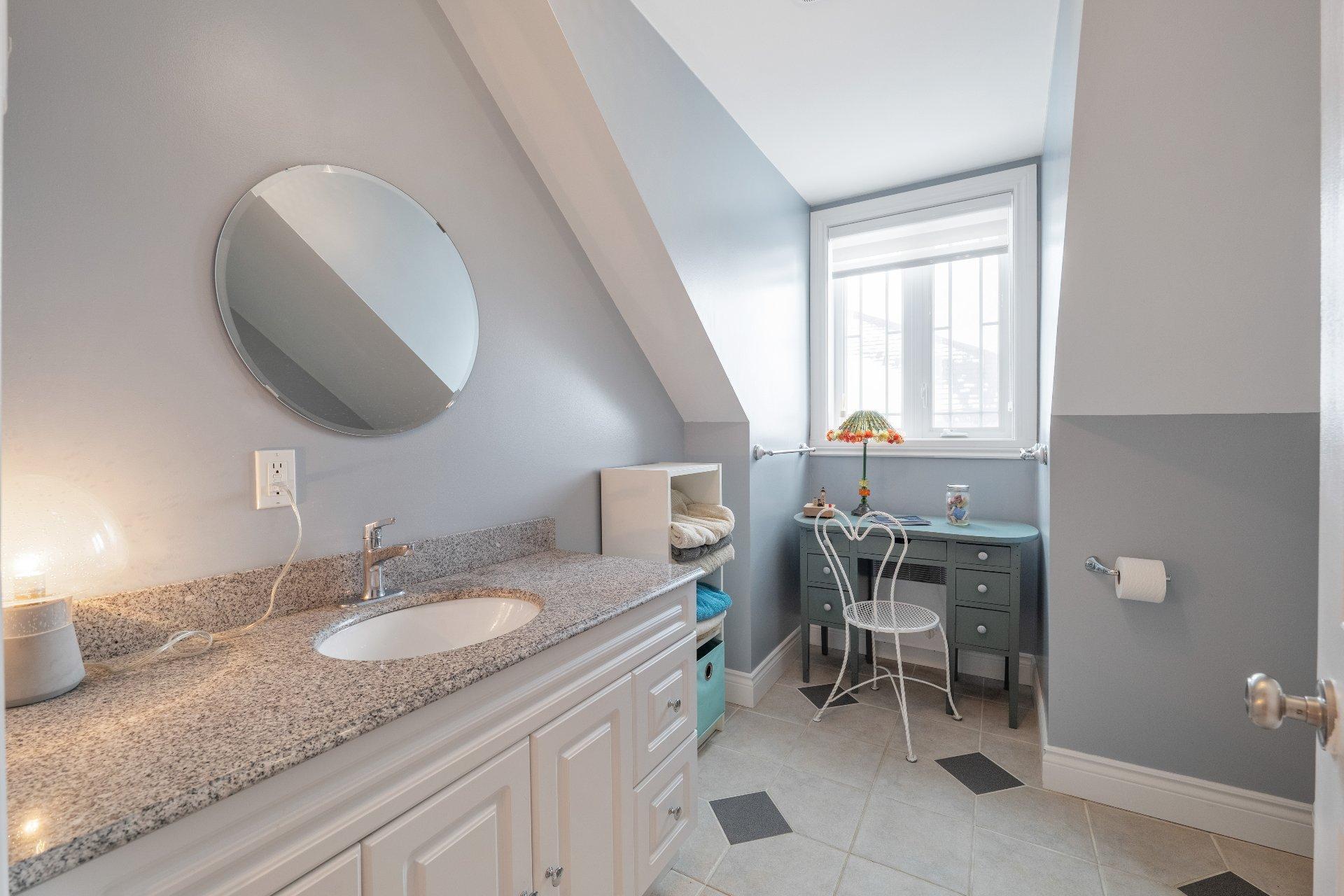 









63


Rue Granger

,
Saint-Philippe,




QC
J0L2K0

