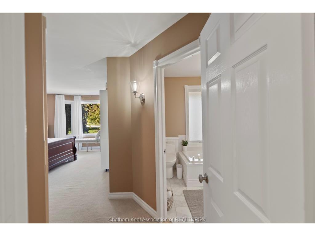 









21640


PINEHURST

Crescent,
Chatham-Kent,




ON
N7M 5J3

