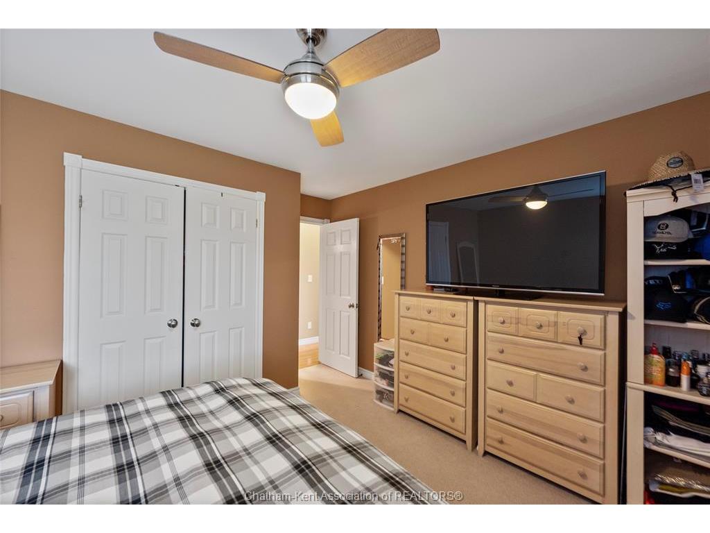 









21640


PINEHURST

Crescent,
Chatham-Kent,




ON
N7M 5J3

