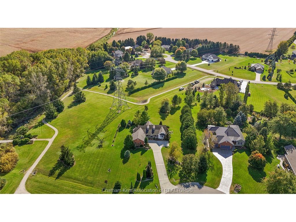 









21640


PINEHURST

Crescent,
Chatham-Kent,




ON
N7M 5J3

