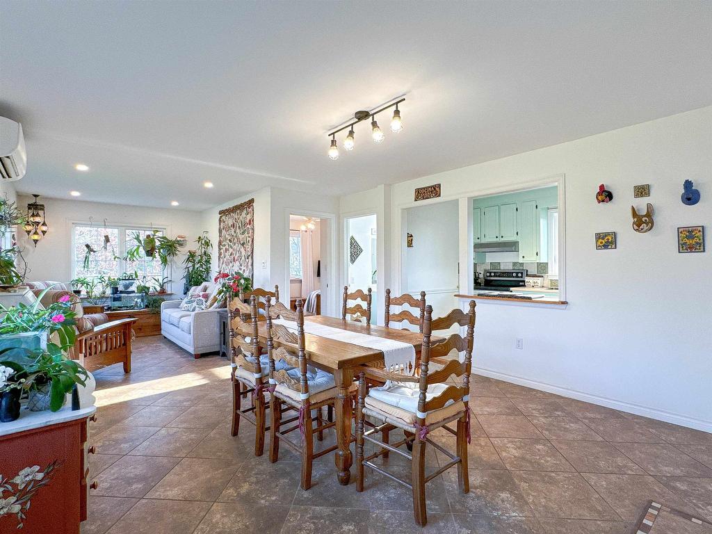 












9611 St. Peters Road

,
Canavoy,




PE
C0A 1T0


