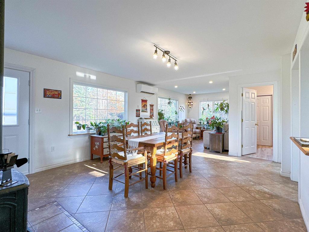 












9611 St. Peters Road

,
Canavoy,




PE
C0A 1T0

